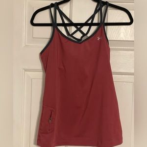 Under Armour Athletic Top with Built in Bra Fitted Heat Gear